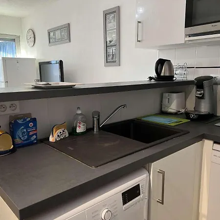 Avec Parking, Lave-linge, Lave-vaisselle, Proche Et Commerces - Fr-1-702-17