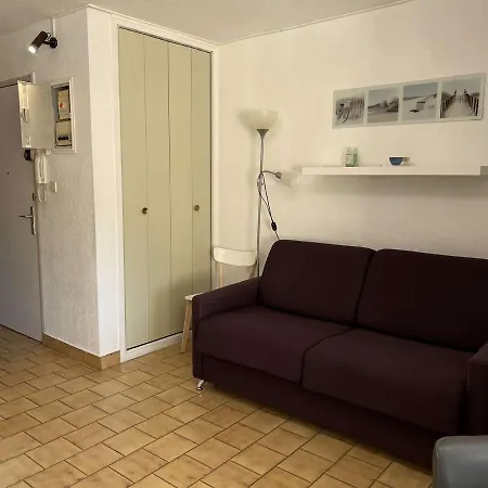 Avec Parking, Lave-linge, Lave-vaisselle, Proche Et Commerces - Fr-1-702-17 Apartment *