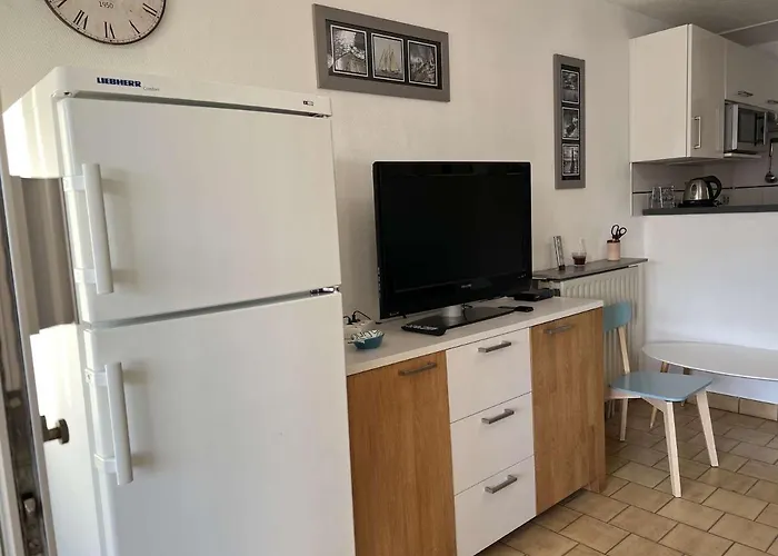 דירה Avec Parking, Lave-linge, Lave-vaisselle, Proche Et Commerces - Fr-1-702-17